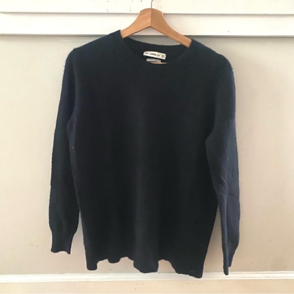 Zara Cashmere Wool Knit Sweater Black Size Medium Crew Neck Long Sleeve